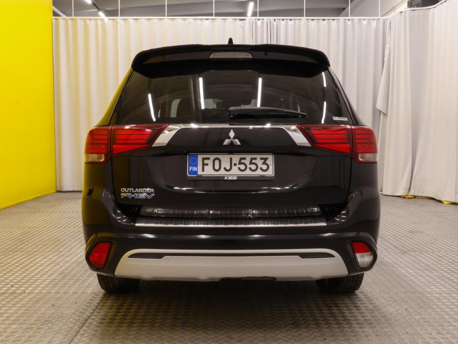 MITSUBISHI Outlander PHEV 2021