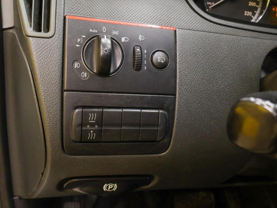 MERCEDES-BENZ Vito 2012