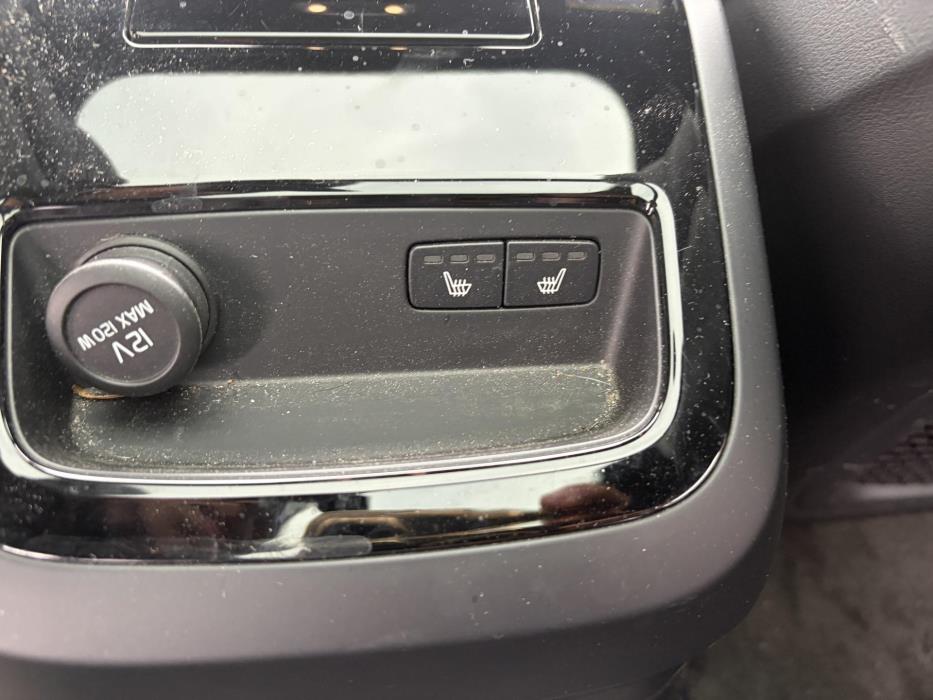 VOLVO V60 2020