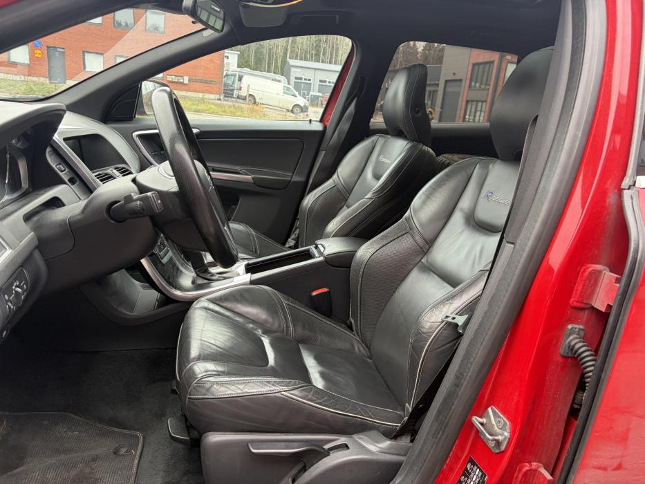 VOLVO XC60 2014