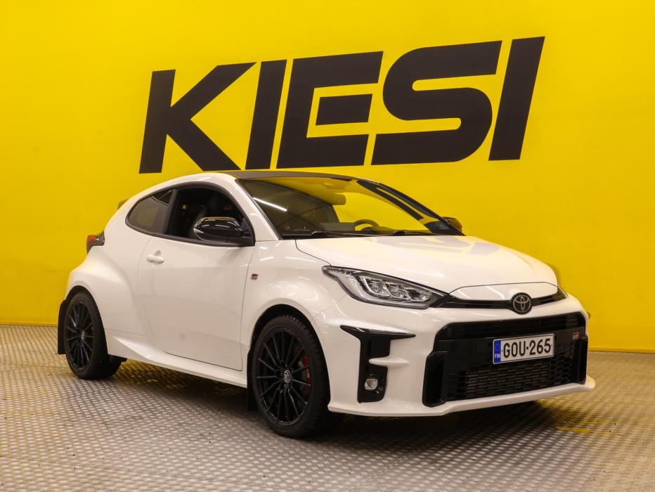 TOYOTA GR Yaris 2021