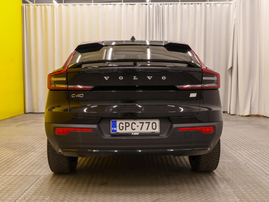 VOLVO C40 2022