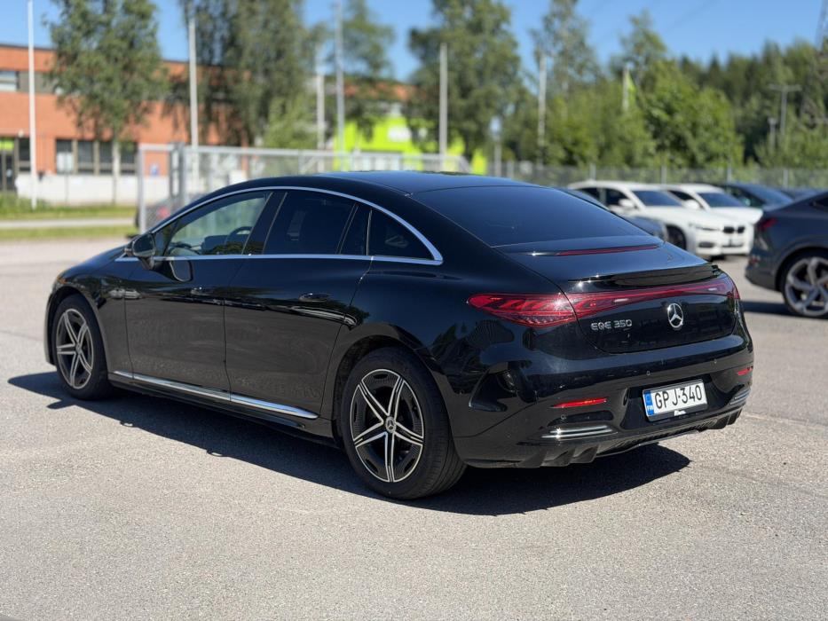 MERCEDES-BENZ EQE 2022