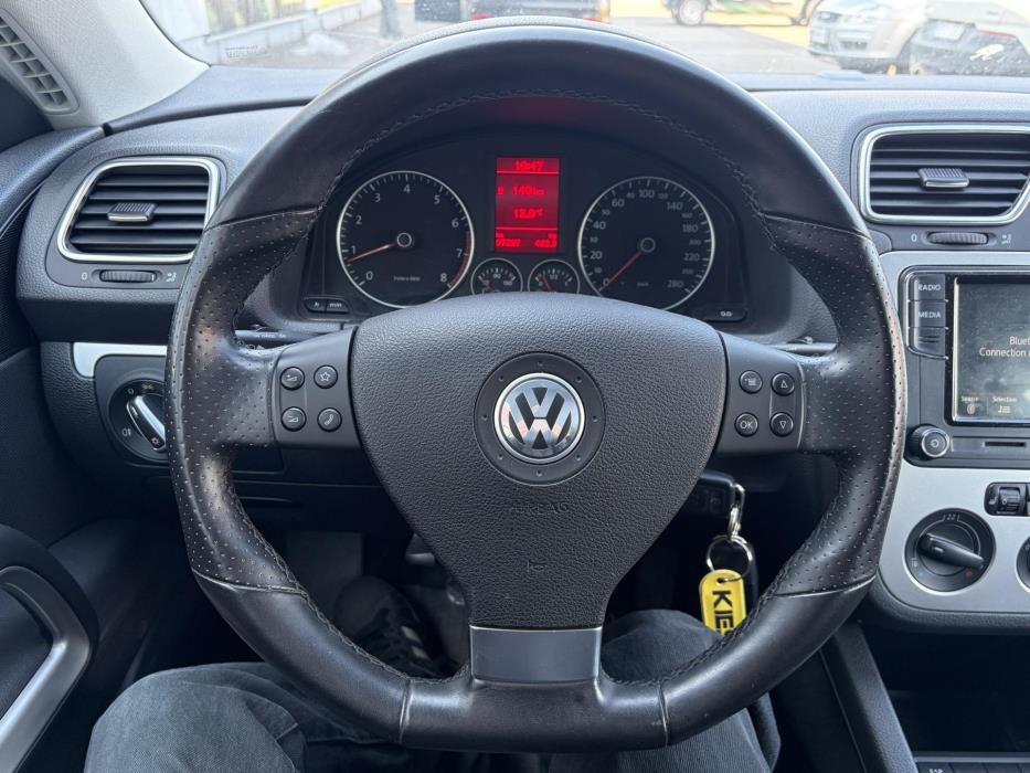 VOLKSWAGEN Scirocco 2009