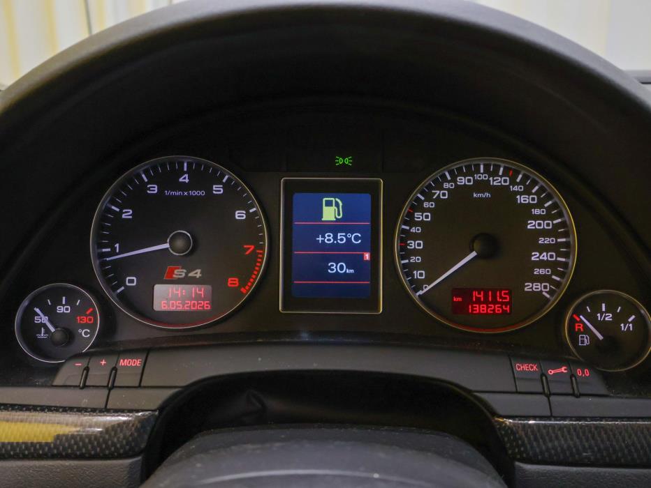 AUDI S4 2003
