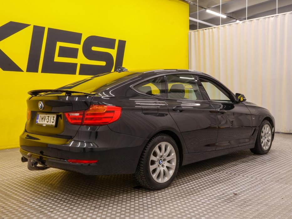 BMW 318 Gran Turismo 2014