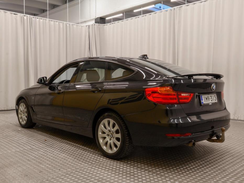 BMW 318 Gran Turismo 2014