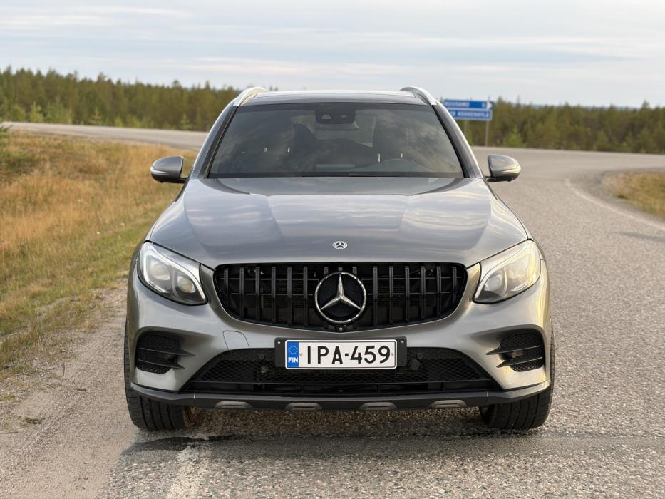 MERCEDES-BENZ GLC 2017