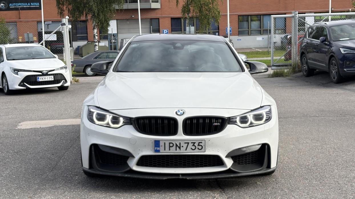 BMW M4 2014