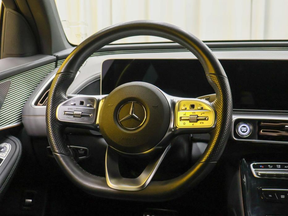 MERCEDES-BENZ EQC 2020
