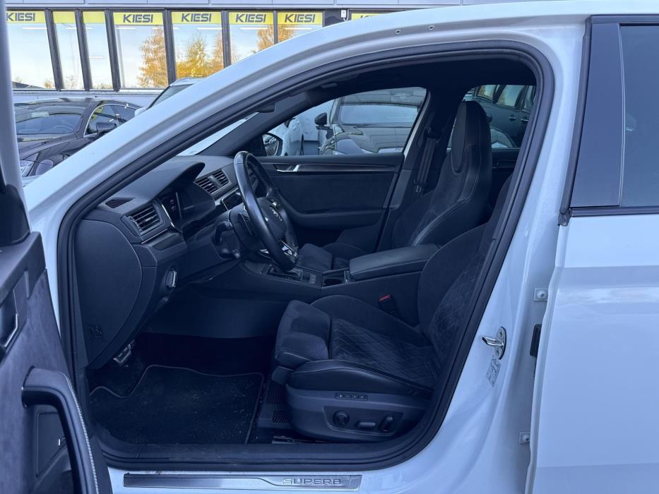 SKODA Superb 2021
