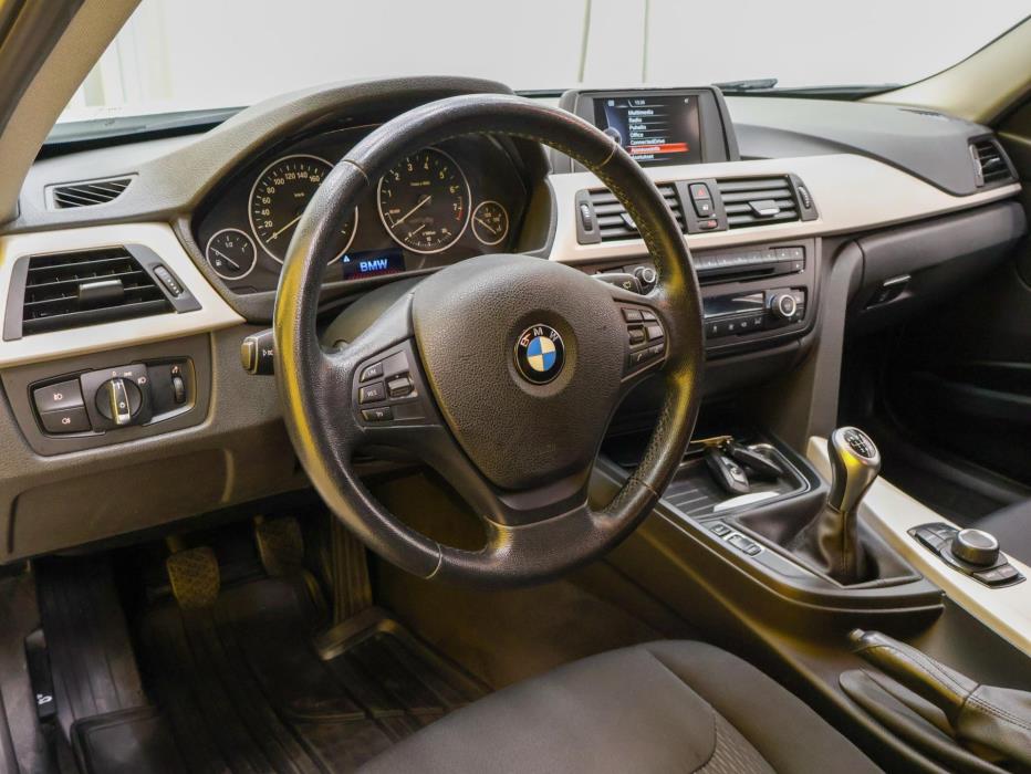 BMW 316 2014