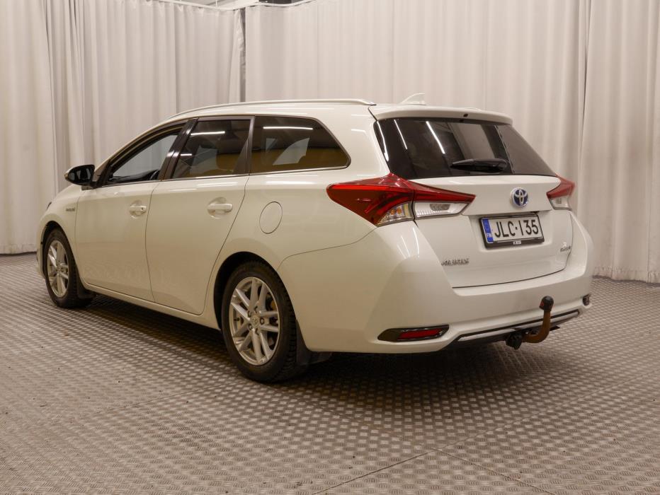 TOYOTA Auris 2018