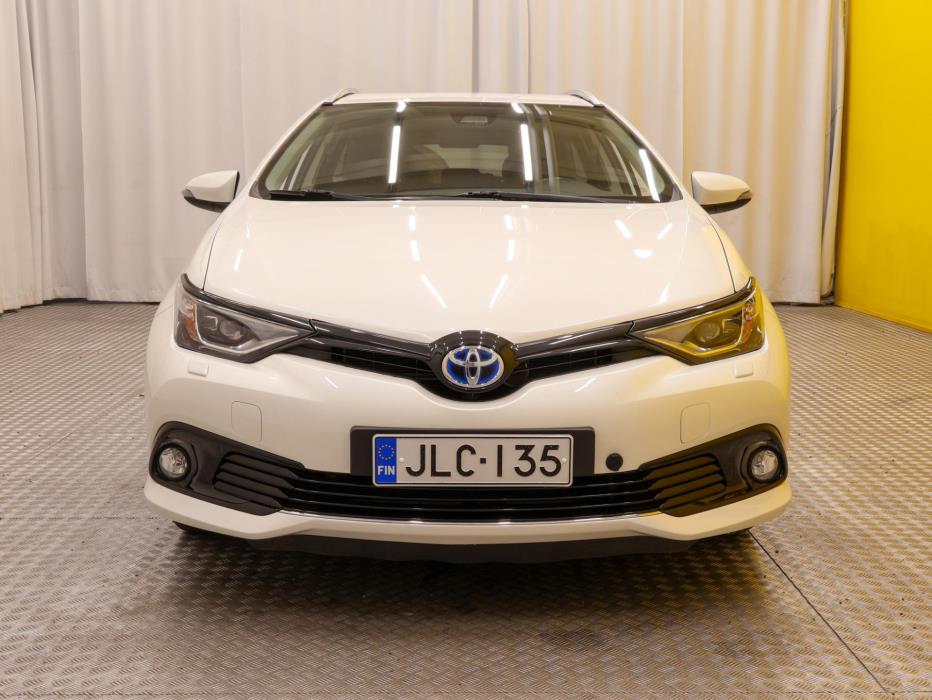 TOYOTA Auris 2018