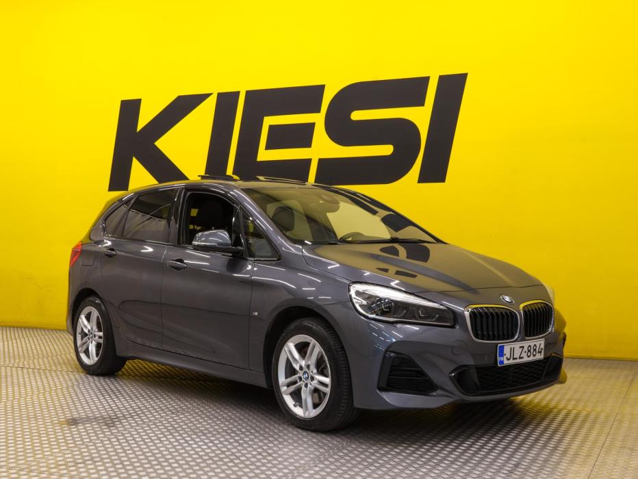 BMW 225 2018