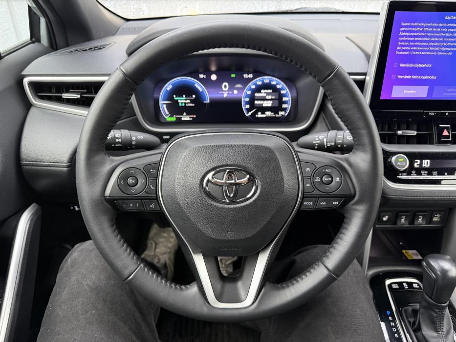 TOYOTA Corolla Cross 2023