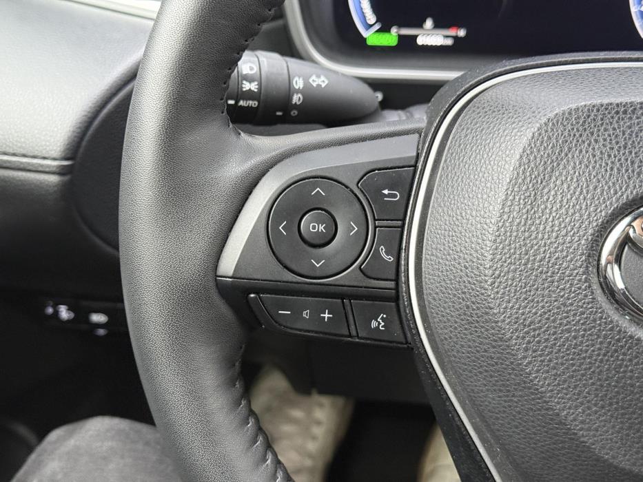 TOYOTA Corolla Cross 2023