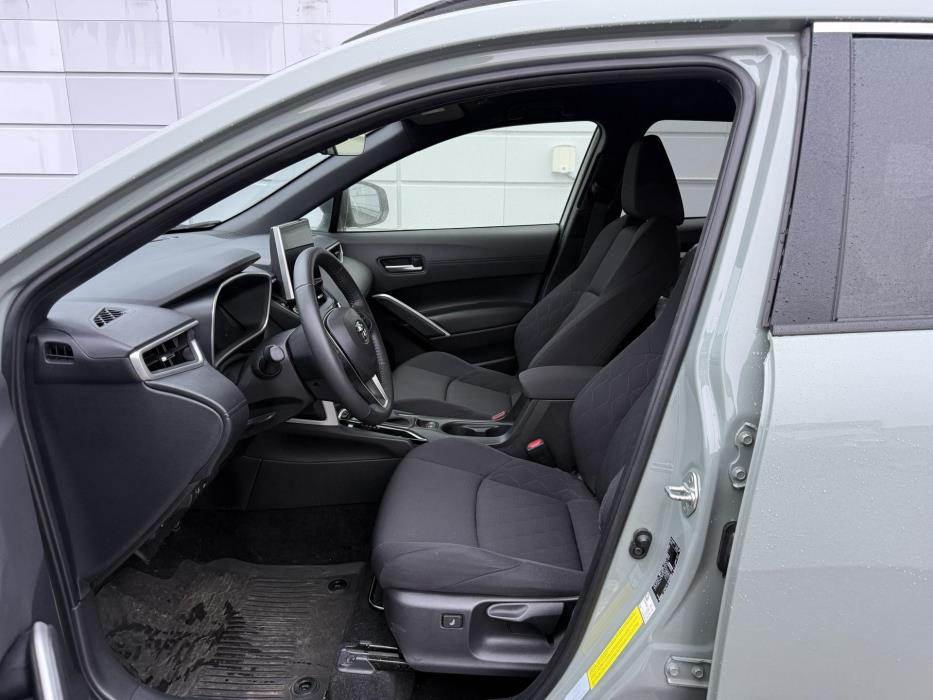 TOYOTA Corolla Cross 2023