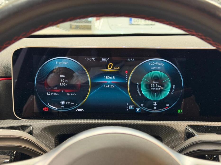 MERCEDES-BENZ A 2019