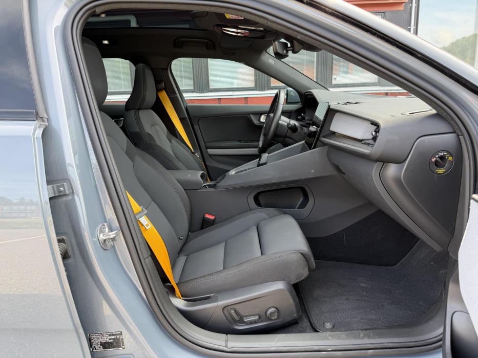 POLESTAR 2 2023