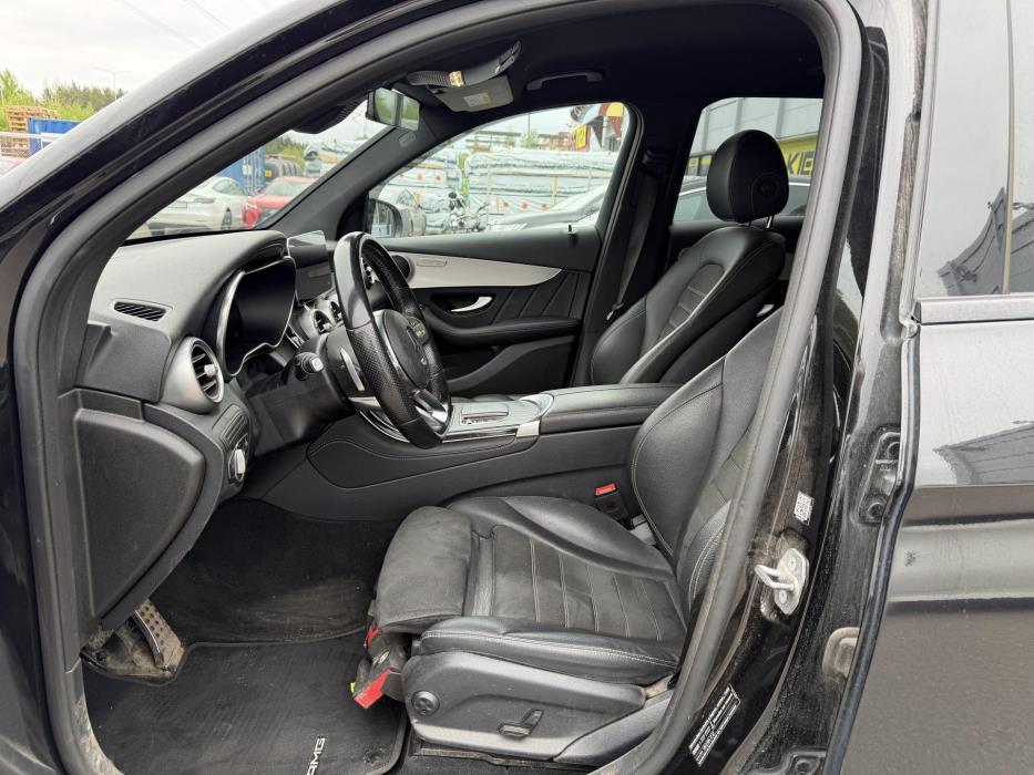MERCEDES-BENZ GLC 2021