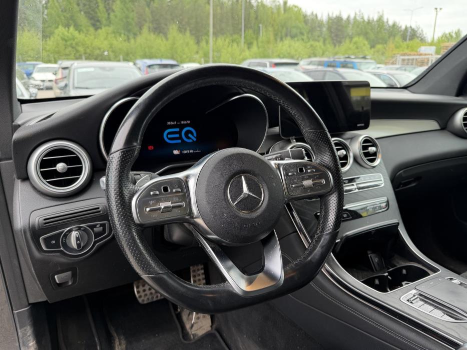 MERCEDES-BENZ GLC 2021