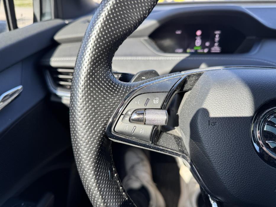 SKODA Enyaq 2021