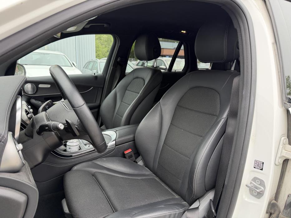MERCEDES-BENZ GLC 2020