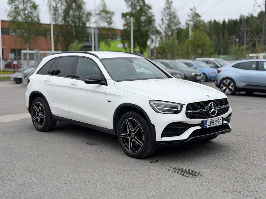 MERCEDES-BENZ GLC 2020