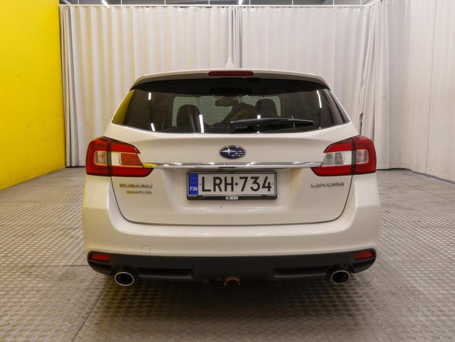 SUBARU Levorg 2015