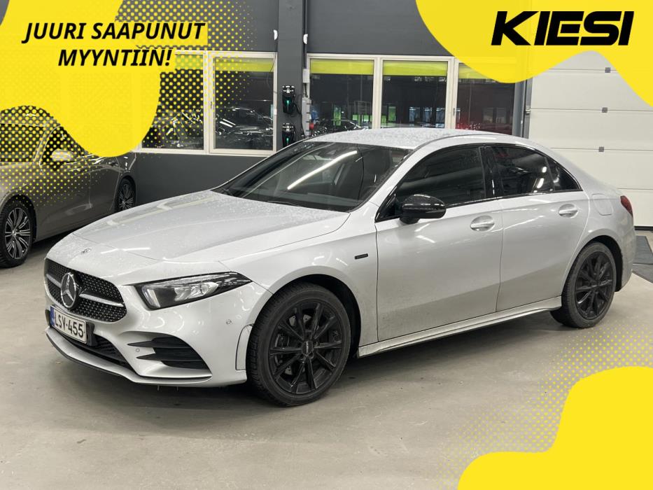 MERCEDES-BENZ A 2020