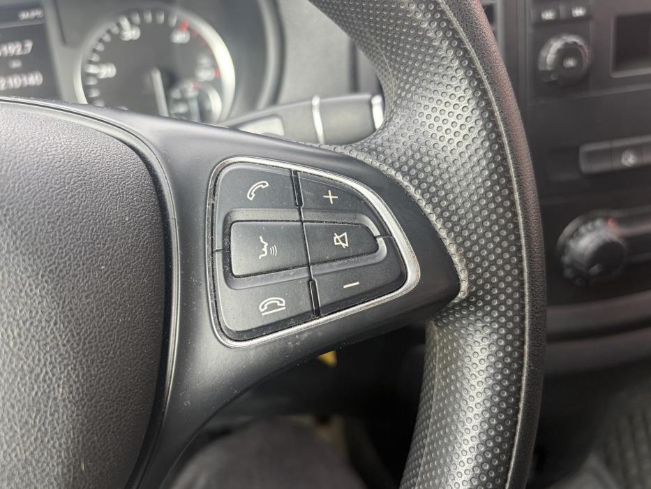 MERCEDES-BENZ Vito 2016