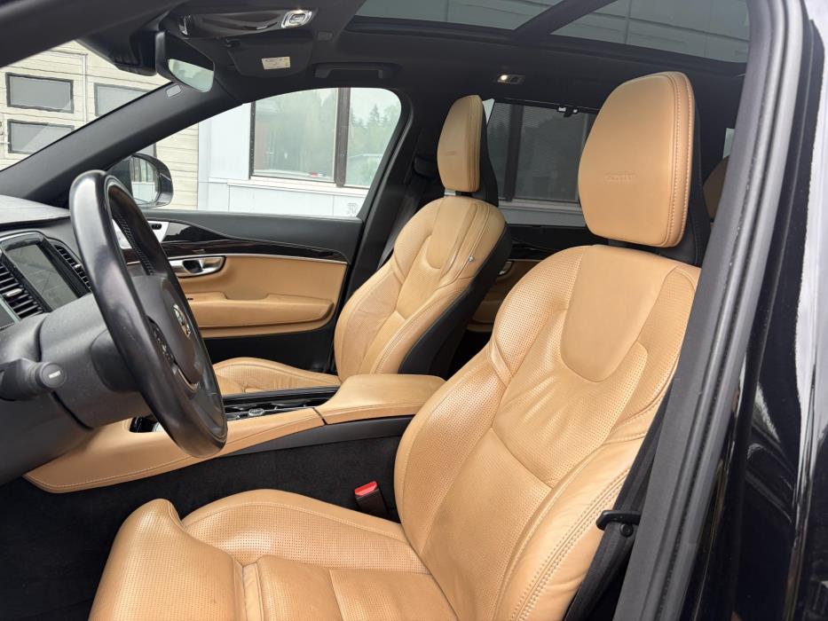 VOLVO XC90 2019