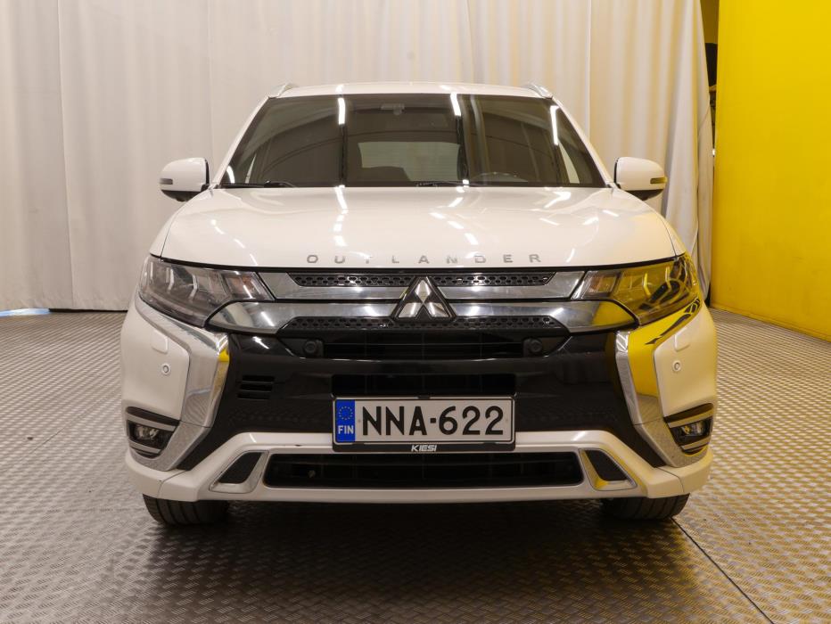 MITSUBISHI Outlander PHEV 2020