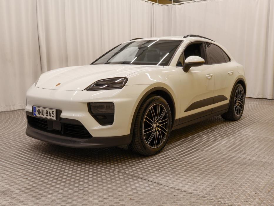 PORSCHE Macan 2024