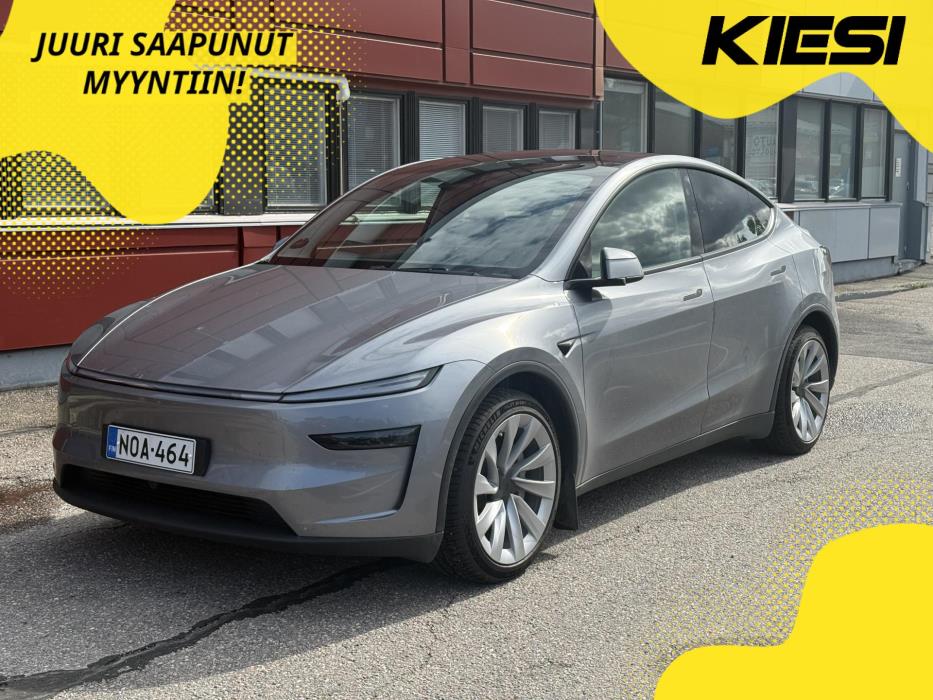 TESLA Model Y 2025