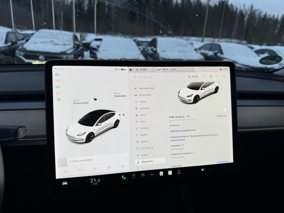 TESLA Model 3 2021