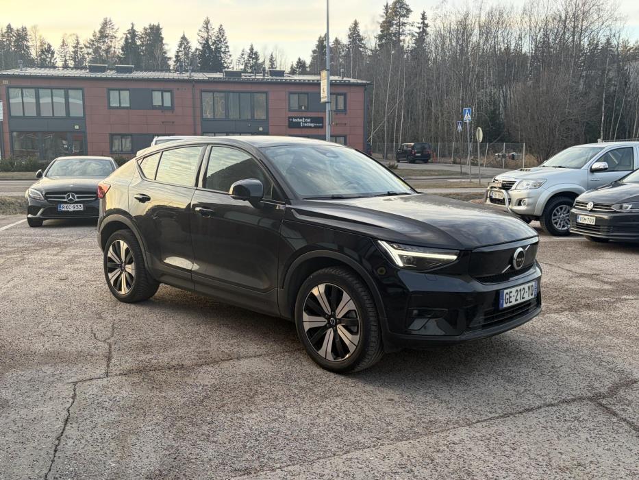 VOLVO C40 2022
