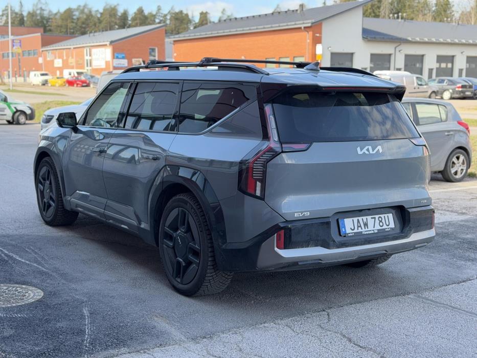 KIA EV9 2024