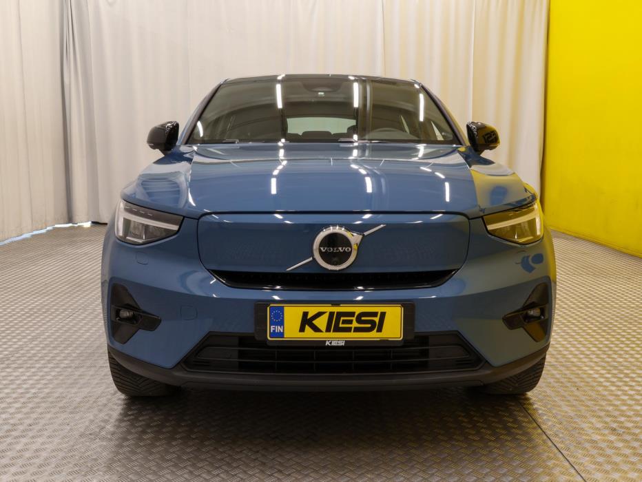 VOLVO C40 2023