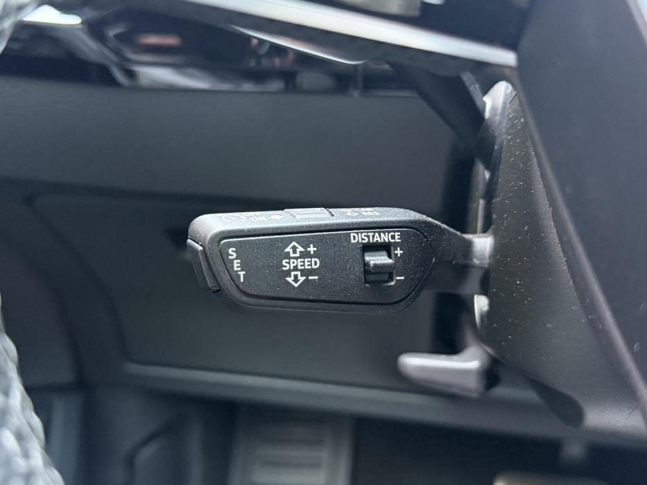 AUDI Q8 e-tron 2023