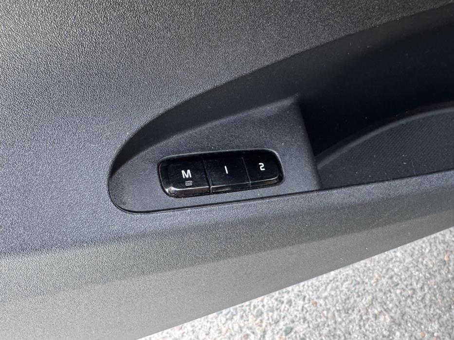 POLESTAR 2 2023