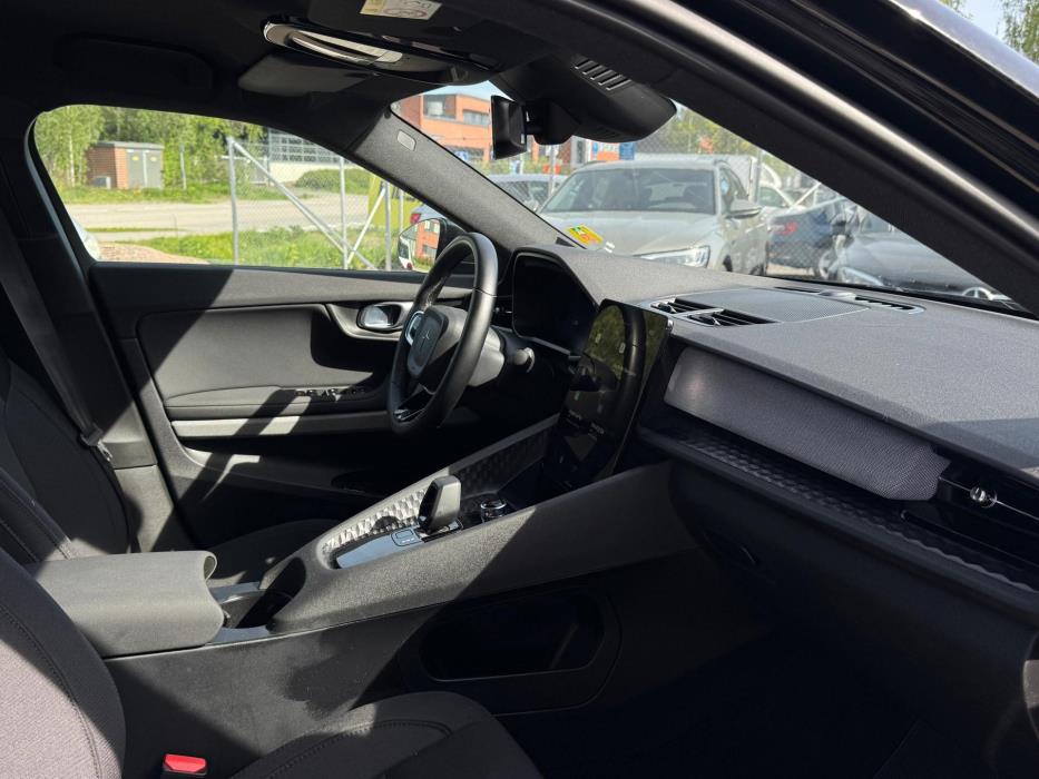 POLESTAR 2 2023