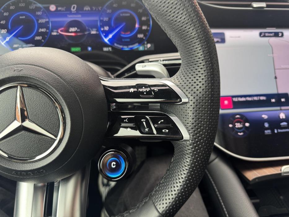 MERCEDES-BENZ EQE SUV 2023