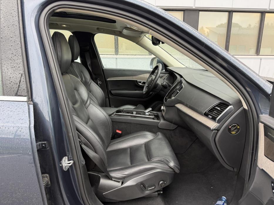 VOLVO XC90 2024