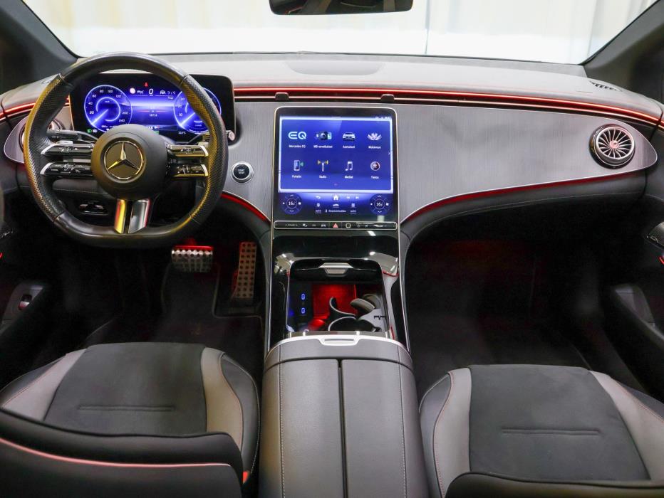 MERCEDES-BENZ EQE 2023