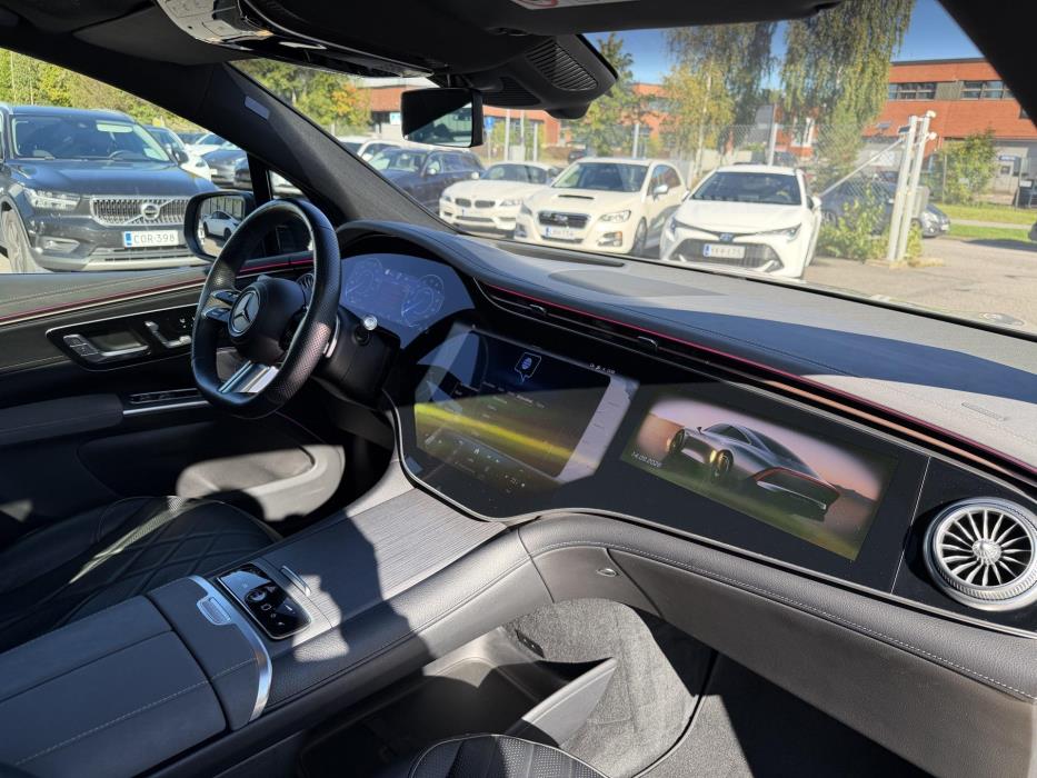 MERCEDES-BENZ EQS SUV 2023