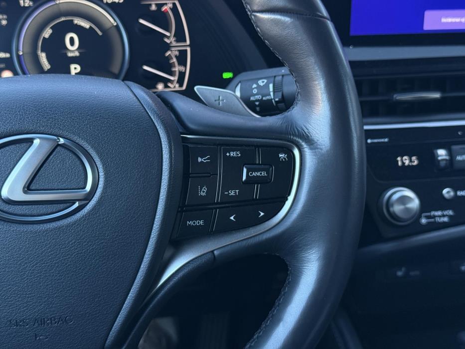 LEXUS ES 2024