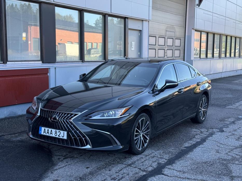 LEXUS ES 2024