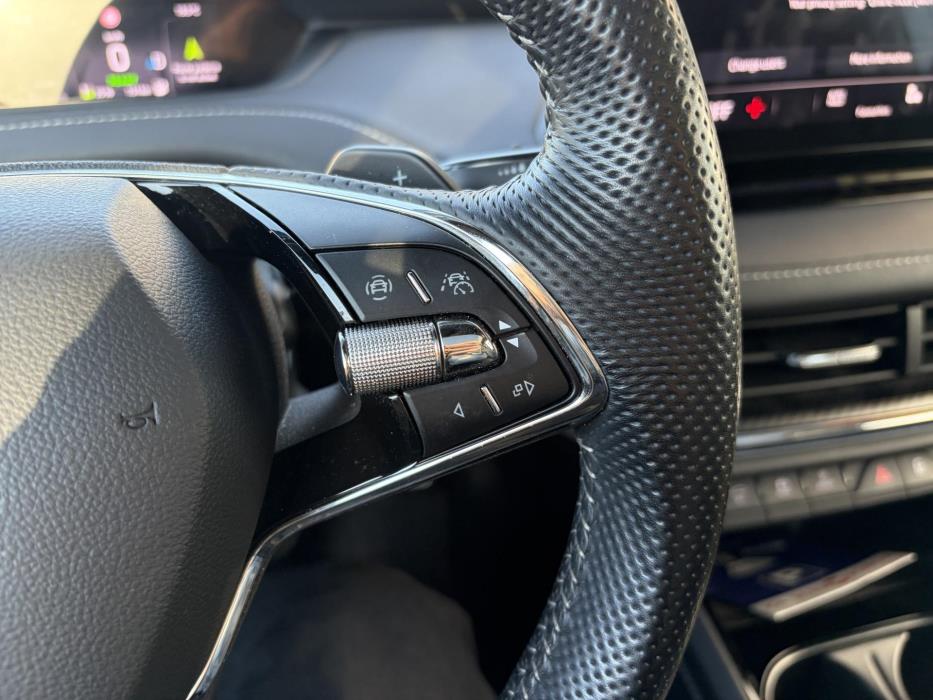 SKODA Enyaq 2023